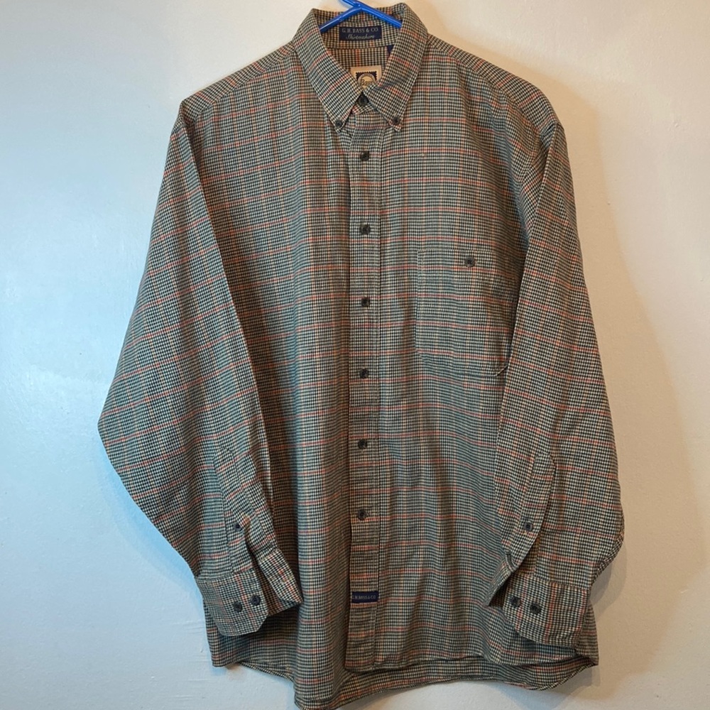 G. H. Bass & Co. Shirtmakers Button Down Shirt